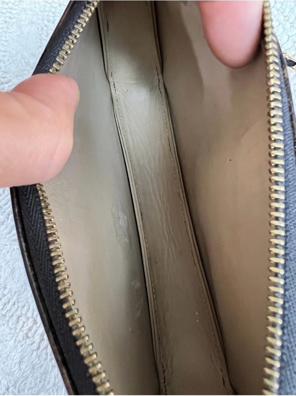 Update !!!! 🔥🔥Louis Vuitton Lexington Pouchette - Picture 7 of 11